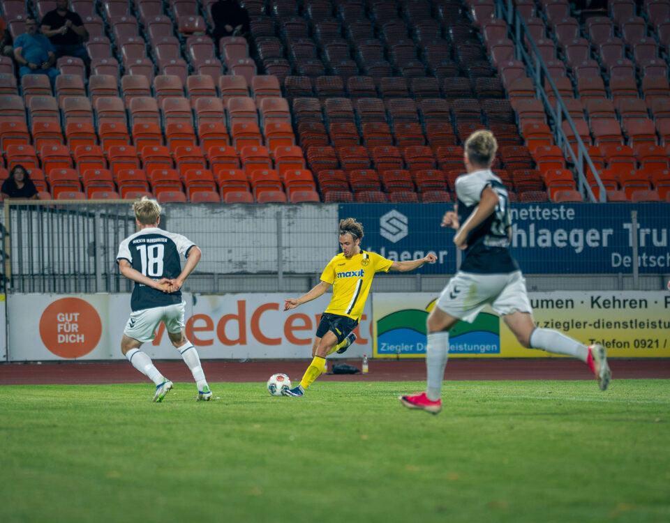 Marlon Fries gegen Burghausen